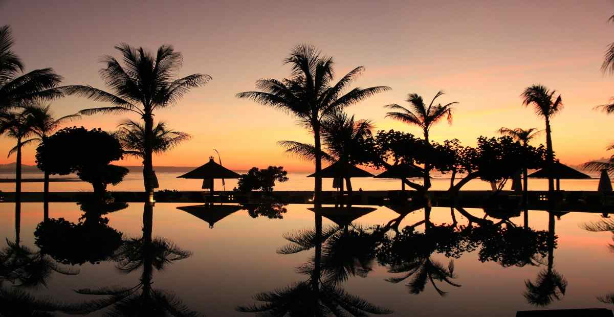 Destinasi Wisata Romantis di Bukit Bintang Yogyakarta Saat Malam Hari